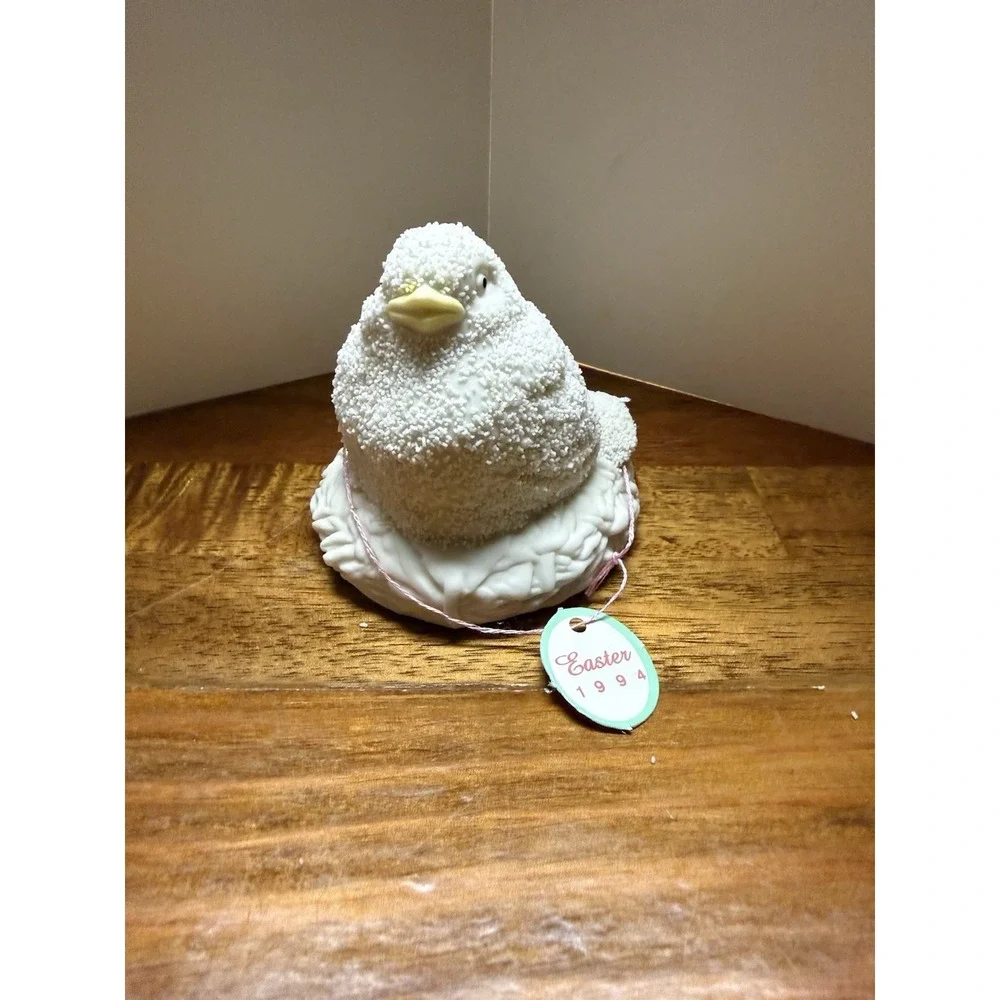 Department 56 Easter 1994 White Porcelain Bird Figurine Boxed. New in Box